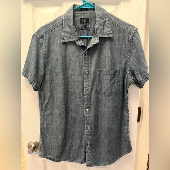 J. Crew Other - J.Crew Short Sleeve Chambray Shirt